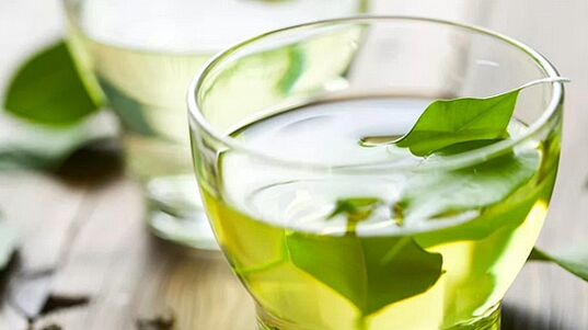 Το πράσινο τσάι είναι ένα εξαιρετικά υγιεινό ρόφημα που καταναλώνεται στην ιαπωνική διατροφή. 